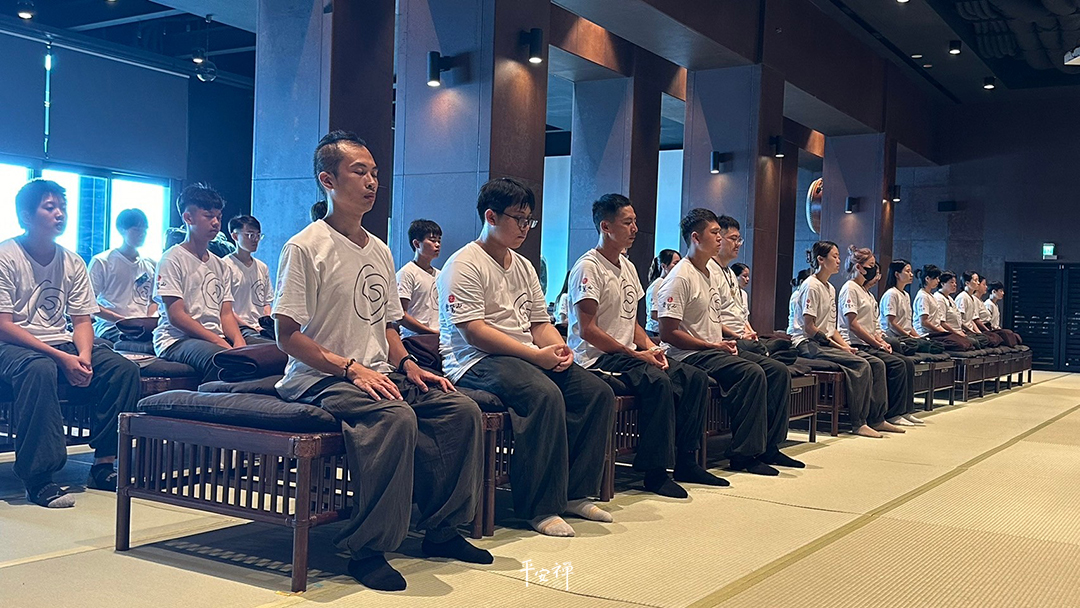 平安禅,静坐,冥想,禅修,四步骤,觉知,坐禅,护关,法工,心道法师,志工,断食禅,超人营